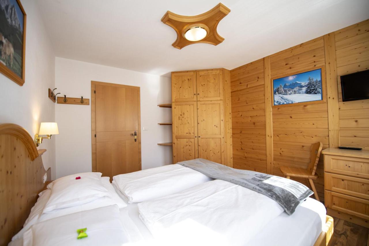 Apartments Miara Santa Cristina Val Gardena Exterior photo